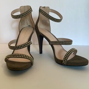 Kelly & Kate Heels Olive Stud Accents Sandals Stiletto Heels